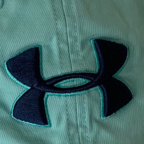 UA Free Fit Golf Hat - Picture 2 of 5